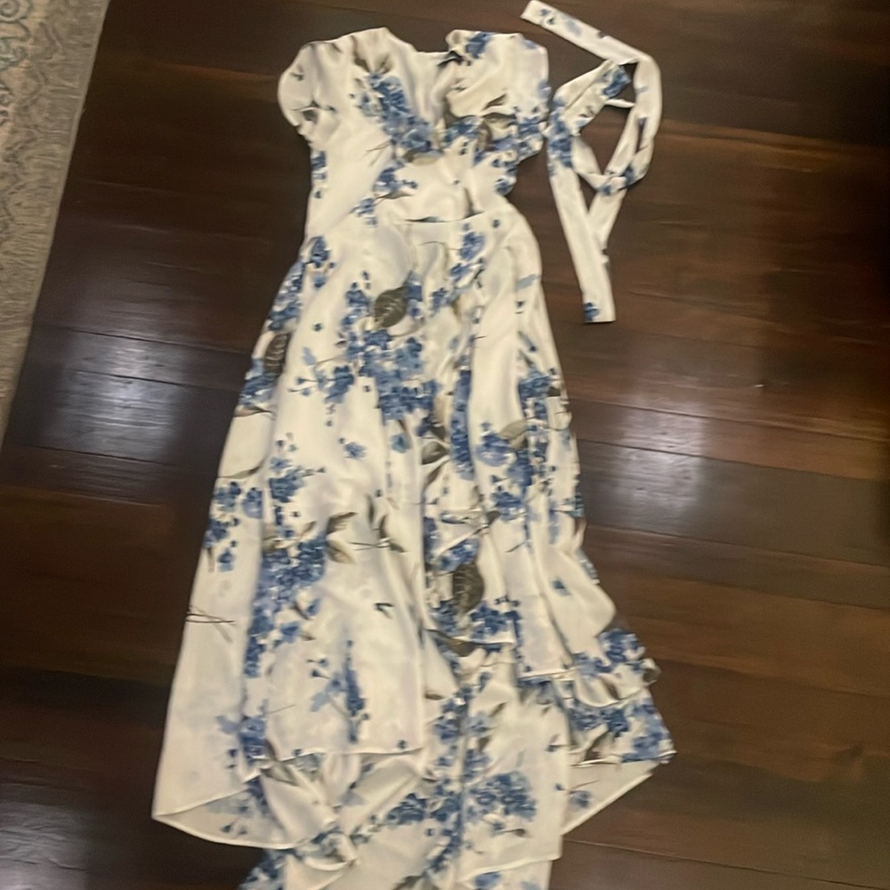 Lulus French Countryside White Floral Print High-Low Dress blue white small - Picture 2 of 7
